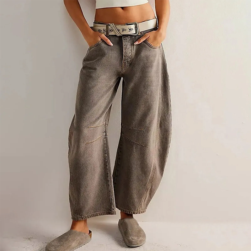 Pantalon d'été décontracté pour femmes, coupe large et fluide, idéal pour les journées estivales